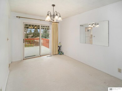 2841 Loveland Dr, Lincoln, NE 68502 - photo 6