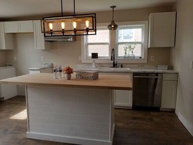 407 S Jackson St, Auburn, IN 46706 - photo 7