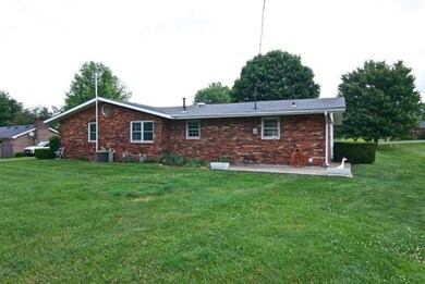 35 Jo Dr, Danville, KY 40422 - photo 5