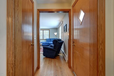 13 Marshall Ave, Adams, MA 01220 - photo 4