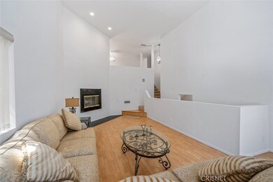 4647 Ensenada Dr, Woodland Hills, CA 91364 - photo 4