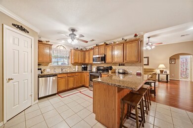 10947 N Woods, Cleveland, TX 77328 - photo 6