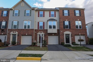 22862 Lacey Oak Terrace, Sterling, VA 20166 - photo 2