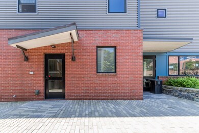 19 Ocean Ave unit 1, Portland, ME 04103 - photo 3