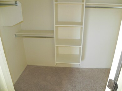 Master Bedroom Walk In Closet