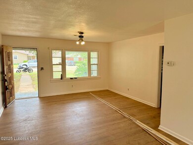 4316 31st St, Lubbock, TX 79410 - photo 4