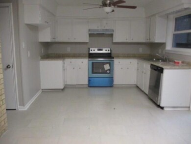 236 Oakwood Ln, Pineville, LA 71360 - photo 4