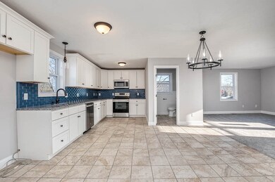 81 11th St, Wareham, MA 02558 - photo 7