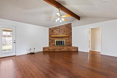 8705 Irongate Dr, North Richland Hills, TX 76182 - photo 3