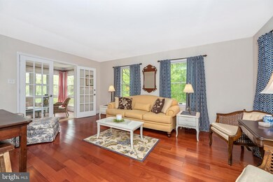 10708 Pheasant Dr, Clarksburg, MD 20871 - photo 6