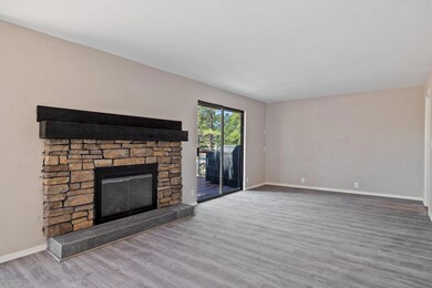 2048ChevelonRd-HeberOvergaard-AZ-6