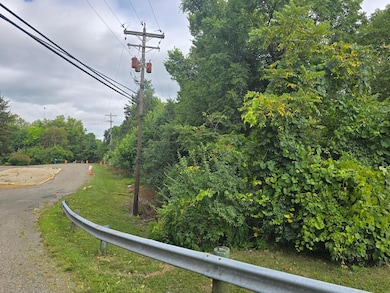 2150 Noe Bixby Rd, Columbus, OH 43232 - photo 4