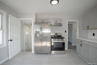 19820 Avalon St, Saint Clair Shores, MI 48080 - photo 7