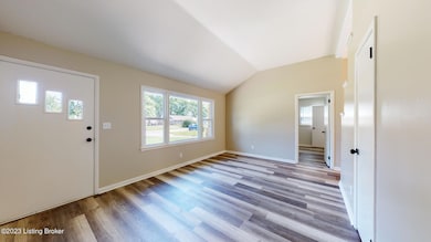 5524-Brokers-Tip-Ln_005