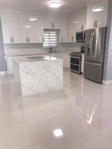 16631 SW 52nd Ln, Miami, FL 33185 - photo 3