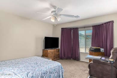 18 - Wayland 2704