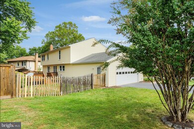 1330 Rock Chapel Rd, Herndon, VA 20170 - photo 4