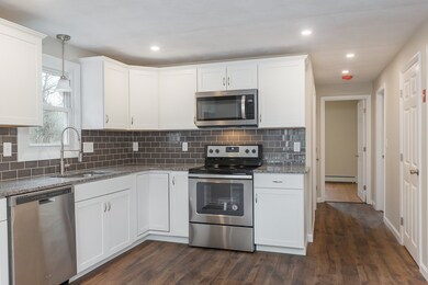 117 Shawna St, Fitchburg, MA 01420 - photo 3