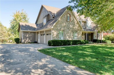 10852 W 155th Terrace, Overland Park, KS 66221 - photo 2