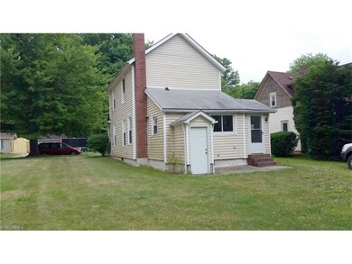 320 Chestnut St, Geneva, OH 44041 - photo 2
