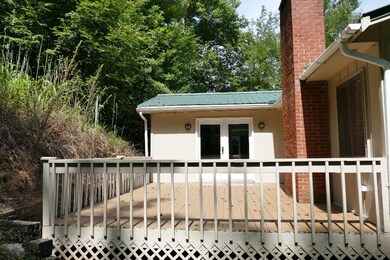 Large Deck with direct access to the Master Bedroo