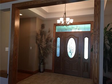 GREET YOUR GUESTS WITH PRIDE IN OWNERSHIP!  NOTE T