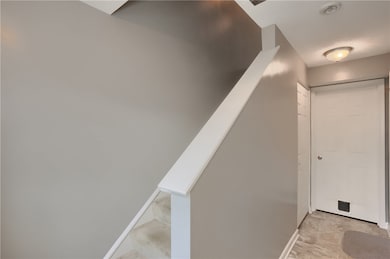 728 Freedom Dr, Carnegie, PA 15106 - photo 3