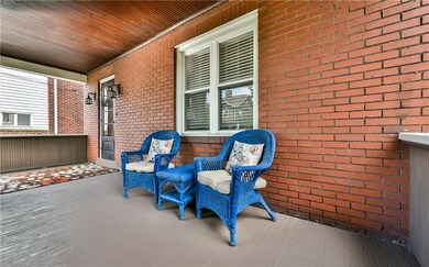 Nice sized front porch.