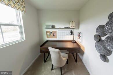 102 Shiningfield Ct, Middle River, MD 21220 - photo 7