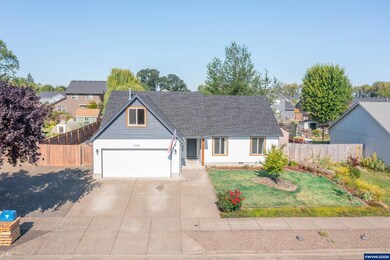 5548 Umpqua Ln NE, Albany, OR 97321 - photo 4