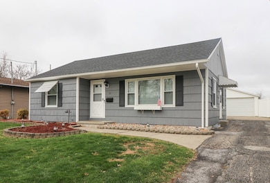 33 W Gaylord Ave, Shelby, OH 44875 - photo 2