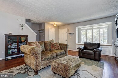 1216 Splashing Brook Dr, Abingdon, MD 21009 - photo 5