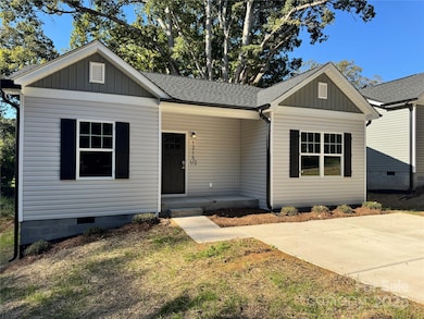 1215 1/2 Mountain Ave, Gastonia, NC 28052 - photo 2