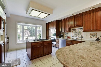 9107 Forest Shadow Way, Fairfax Station, VA 22039 - photo 7