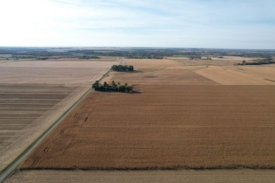 1229 Township Road 1800e, Biggsville, IL 61418 - photo 3