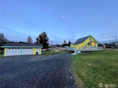 1721 Fowler Rd, Raymond, WA 98577 - photo 2