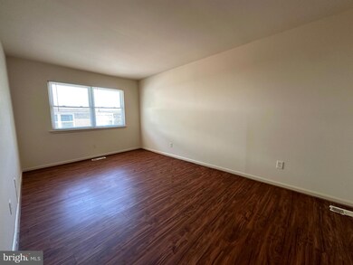 9653 Hagel Cir unit B, Lorton, VA 22079 - photo 7