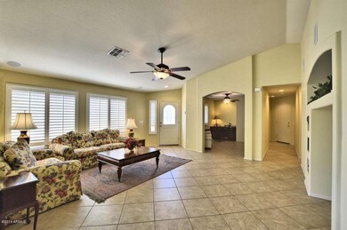 Spacious greatroom w/surround sound!