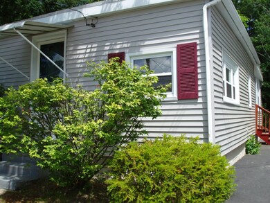 216 Overland St, Manchester, NH 03103 - photo 3