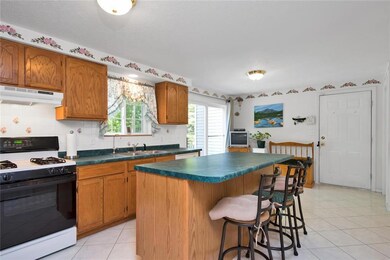 Nice bright kitchen with breakfast...
