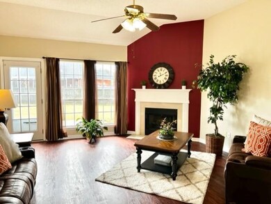 204 Holly Pointe, Warner Robins, GA 31088 - photo 2