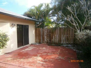 1194 Shibumy Cir unit B, West Palm Beach, FL 33415 - photo 2