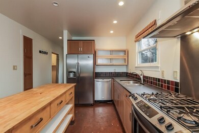 414 S 1st St, Ann Arbor, MI 48103 - photo 3