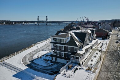 285 Front Street_113