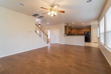 66 S Wynnoak Cir, Spring, TX 77382 - photo 3