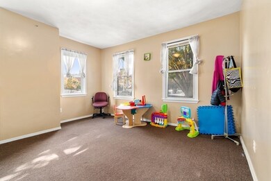 349-351 Summer St, Lynn, MA 01905 - photo 4