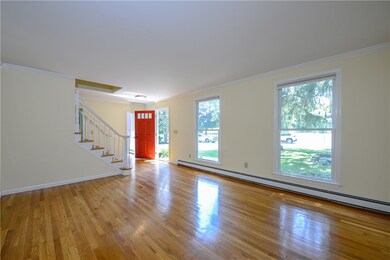 10 Blue Grass Dr, Middletown, RI 02842 - photo 5