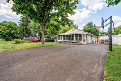 1738 marsdale Avenue 016