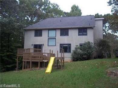 2672 Hickory Dr, Asheboro, NC 27205 - photo 3