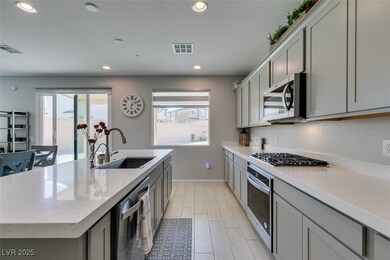 10439 Sadie Blake Ave, Las Vegas, NV 89166 - photo 5